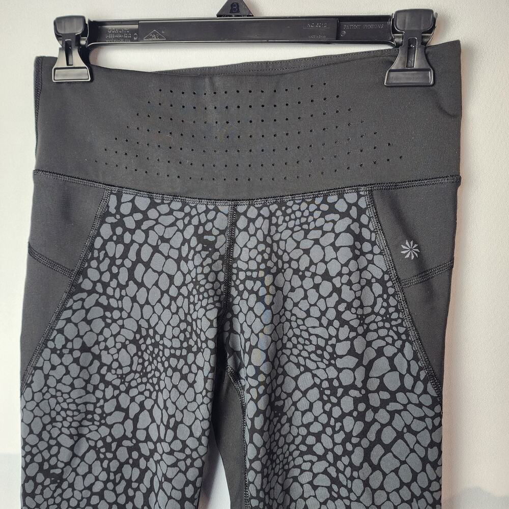 Athleta Crocodile Stealth TruCool High Rise Black Capri Leggings | Women's Small - Picture 3 of 13